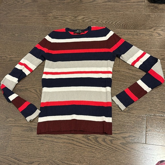 Forever 21 stripes knit sweater - Picture 1 of 5